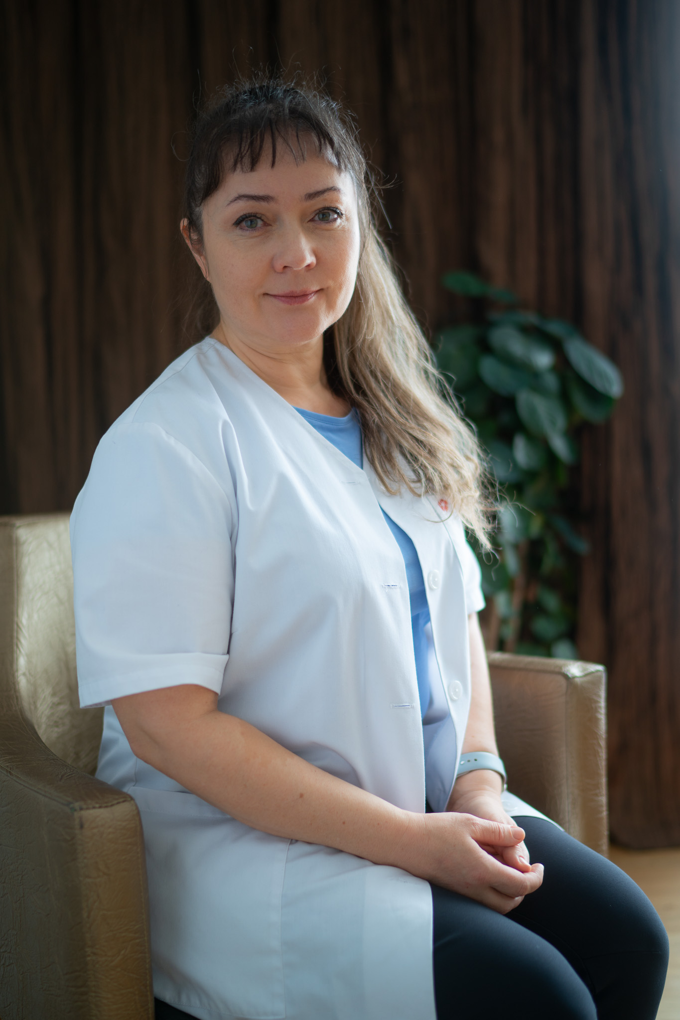 Elika KookmaaElika10